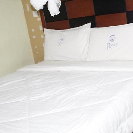 Rwizi View Hotel Mbarara Esterno foto