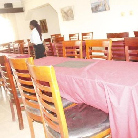 Rwizi View Hotel Mbarara Esterno foto