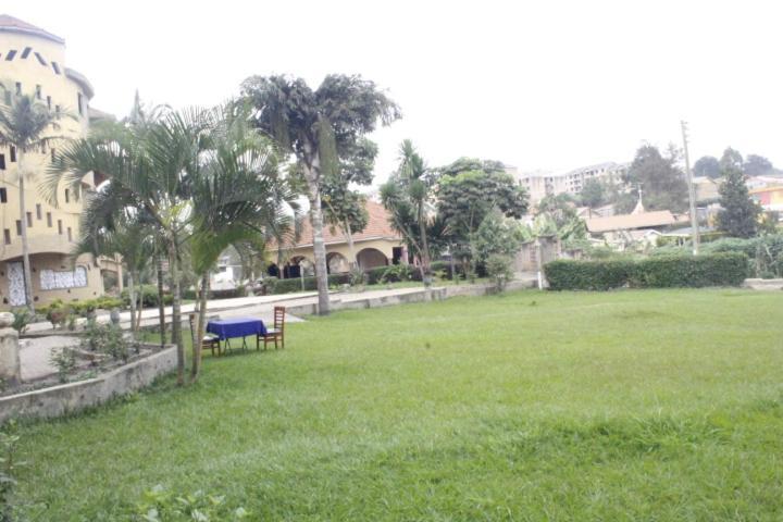 Rwizi View Hotel Mbarara Esterno foto